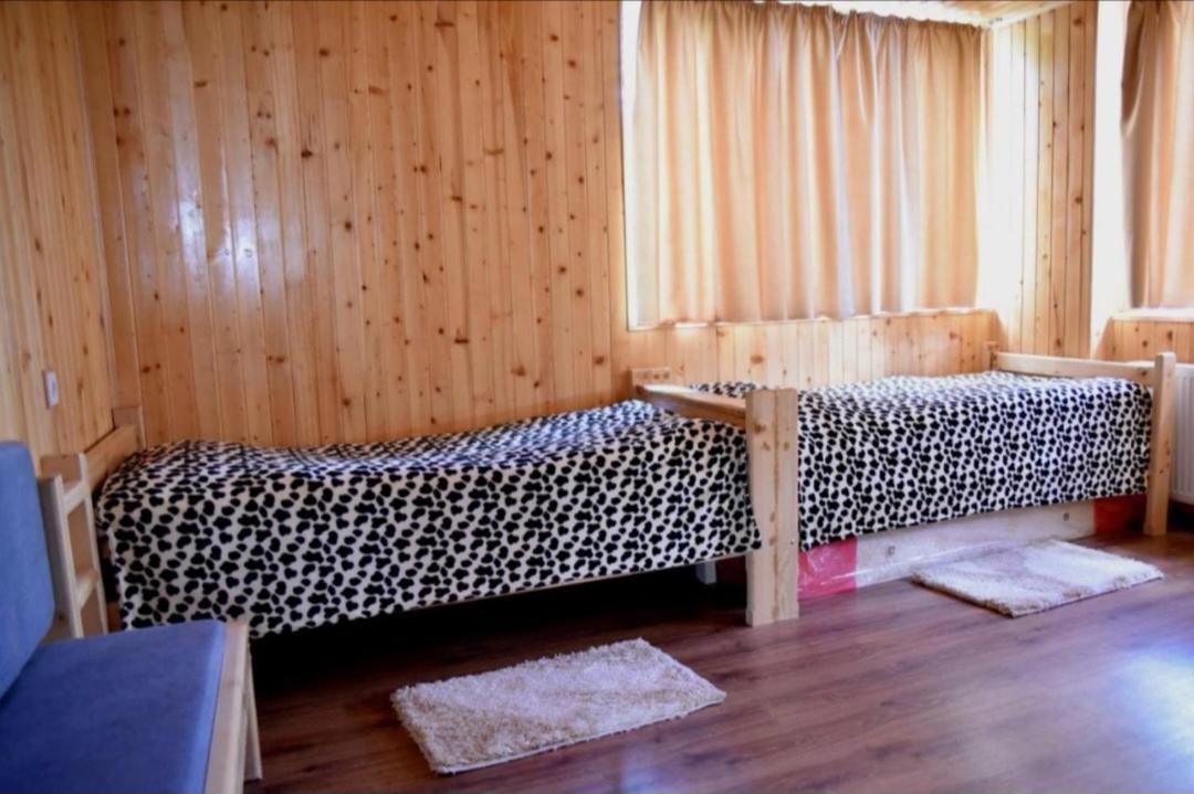 Bed and Breakfast Nikala Telavi Habitación foto