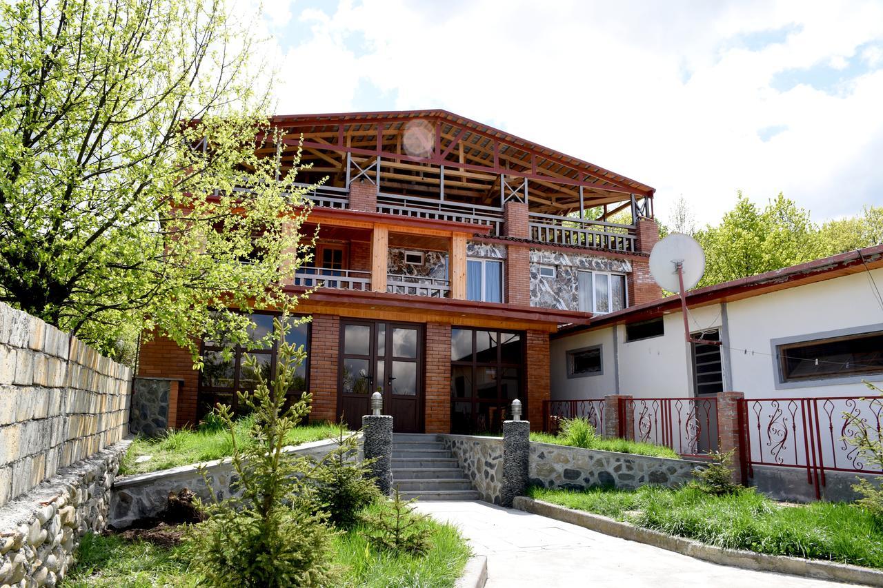 Bed and Breakfast Nikala Telavi Exterior foto