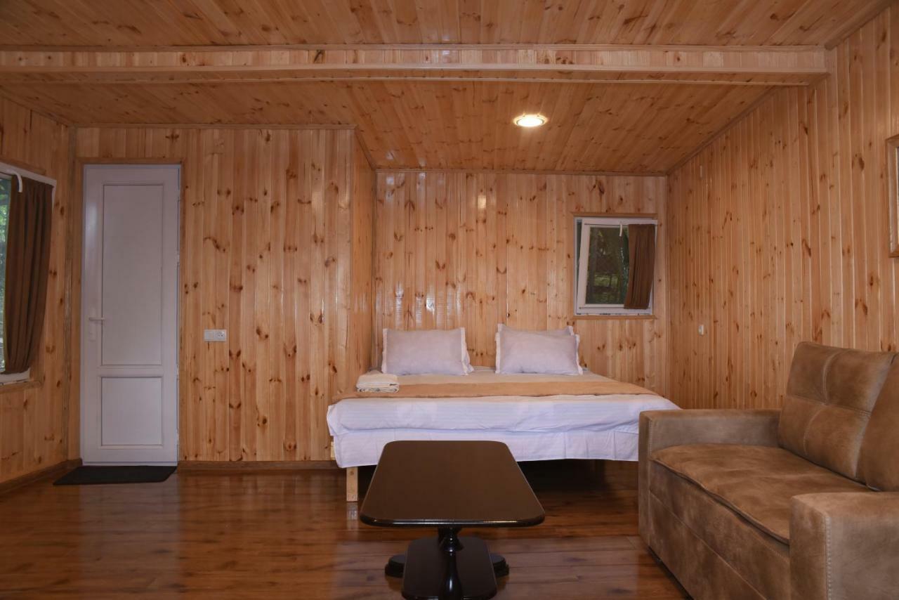 Bed and Breakfast Nikala Telavi Exterior foto